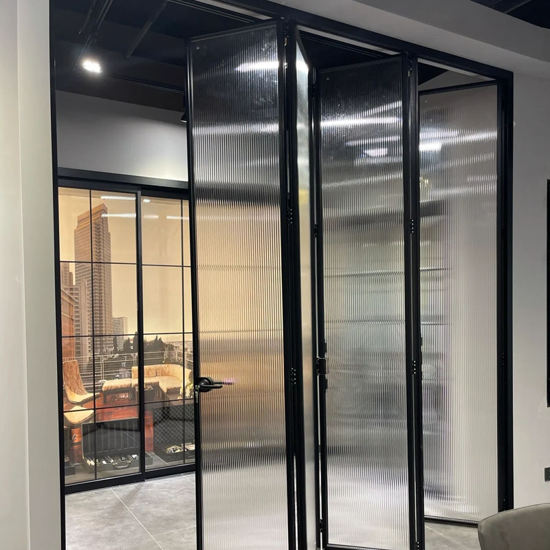 aluminium-bifold-patio-doors