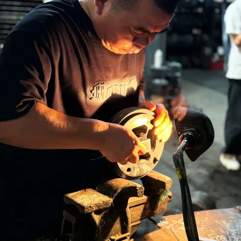 Mold finishing